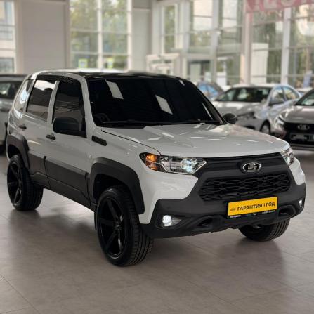 Lada (ВАЗ) Niva Travel I с пробегом 2022 года, цена 1 049 000 рублей, 46215 км, внедорожник, Автокод Объявления