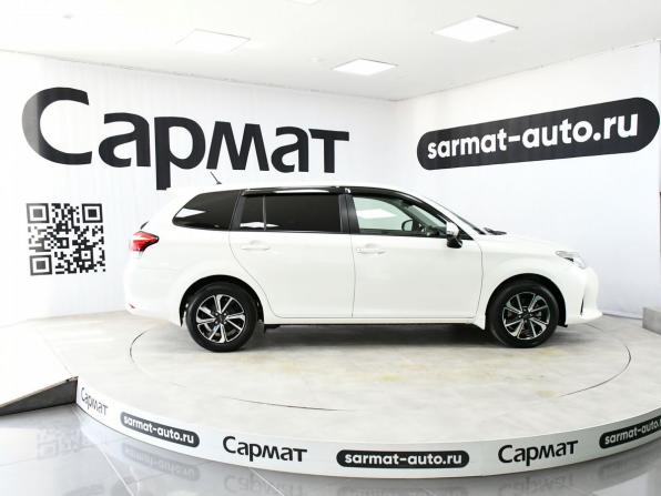 Toyota Corolla XI (E160 E170) Рестайлинг 2 с пробегом 2018 года, цена 1 517 000 рублей, 122063 км, универсал, Автокод Объявления