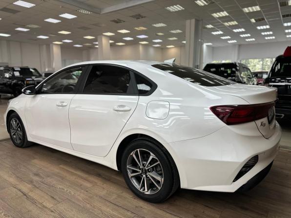 Kia K3 II с пробегом 2021 года, цена 2 190 000 рублей, 80500 км, седан, Автокод Объявления