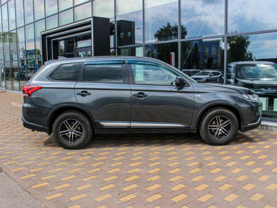 Mitsubishi Outlander III Рестайлинг 3 Калуга  - изображение 4
