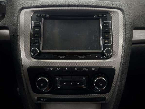 Skoda Octavia II (A5) Рестайлинг с пробегом 2012 года, цена 590 000 рублей, 178447 км, лифтбек, Автокод Объявления