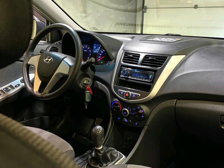 Hyundai Solaris I Новосибирск  - изображение 20