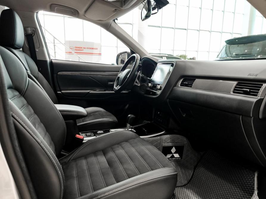 Mitsubishi Outlander III Рестайлинг 3 Казань  - изображение 13