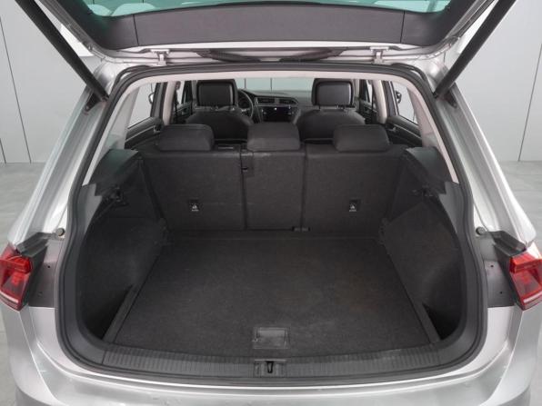 Volkswagen Tiguan II с пробегом 2018 года, цена 2 269 000 рублей, 90738 км, внедорожник, Автокод Объявления