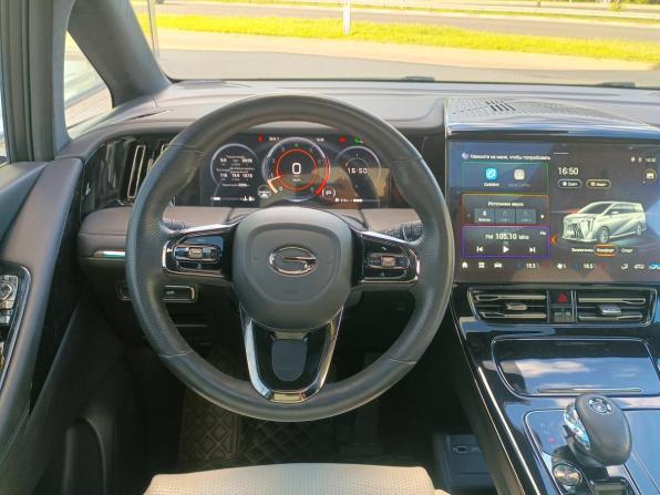 GAC M8 с пробегом 2024 года, цена 5 300 000 рублей, 3309 км, минивэн, Автокод Объявления