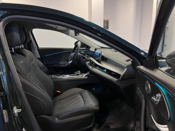 Chery Arrizo 8 с пробегом 2023 года, цена 2 264 000 рублей, 60801 км, седан, Автокод Объявления