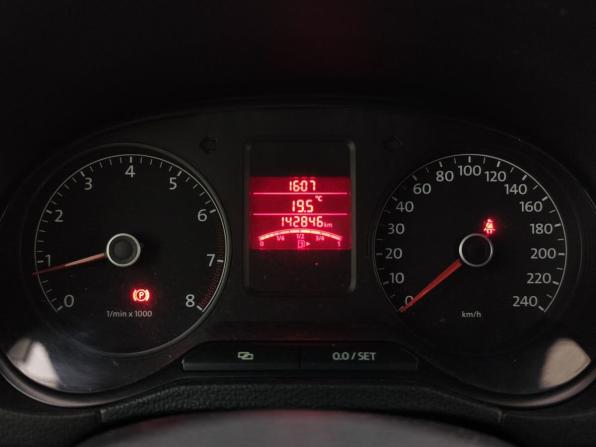 Volkswagen Polo V с пробегом 2014 года, цена 670 000 рублей, 142845 км, седан, Автокод Объявления