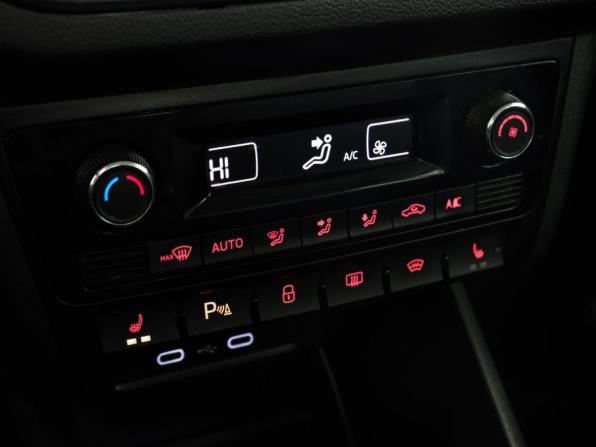 Volkswagen Polo VI с пробегом 2020 года, цена 1 399 000 рублей, 114179 км, лифтбек, Автокод Объявления