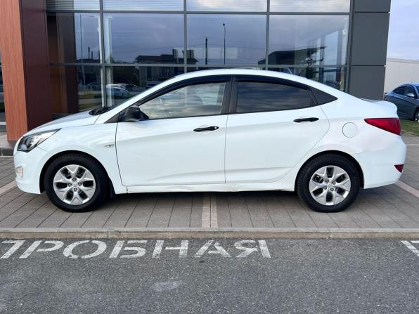 Hyundai Solaris I Рестайлинг с пробегом 2015 года, цена 710 000 рублей, 373570 км, седан, Автокод Объявления