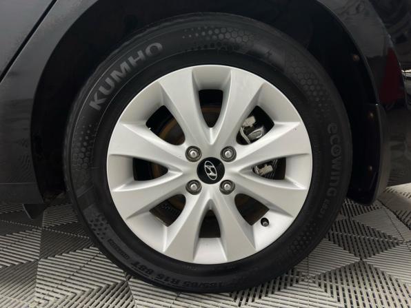 Hyundai Solaris I Рестайлинг с пробегом 2016 года, цена 1 009 000 рублей, 139527 км, седан, Автокод Объявления