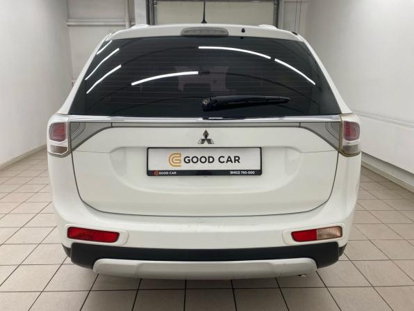 Mitsubishi Outlander III с пробегом 2014 года, цена 1 350 000 рублей, 194585 км, внедорожник, Автокод Объявления