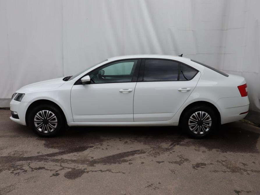 Skoda Octavia III (A7) Рестайлинг Москва  - изображение 8