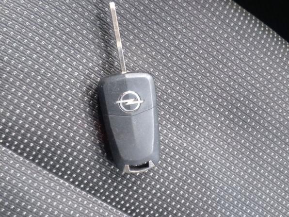 Opel Astra H Рестайлинг с пробегом 2013 года, цена 520 000 рублей, 192610 км, седан, Автокод Объявления