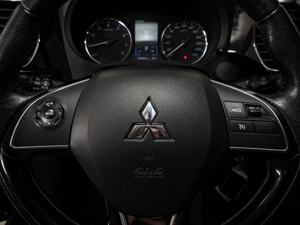 Mitsubishi Outlander III Рестайлинг 2 с пробегом 2018 года, цена 1 998 000 рублей, 138438 км, внедорожник, Автокод Объявления