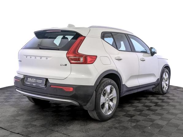 Volvo XC40 I с пробегом 2018 года, цена 2 590 000 рублей, 132629 км, внедорожник, Автокод Объявления