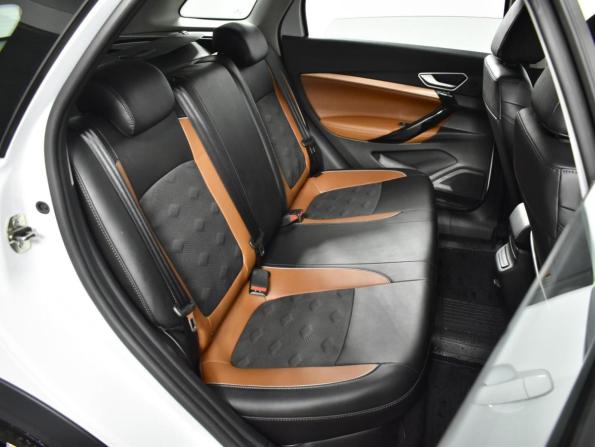 Lada (ВАЗ) Vesta I Рестайлинг (NG) с пробегом 2025 года, цена 1 627 900 рублей, 15584 км, универсал, Автокод Объявления