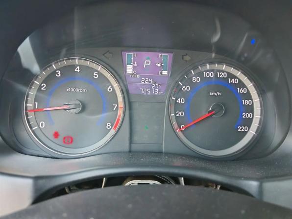 Hyundai Solaris I Рестайлинг с пробегом 2014 года, цена 1 080 000 рублей, 72509 км, седан, Автокод Объявления