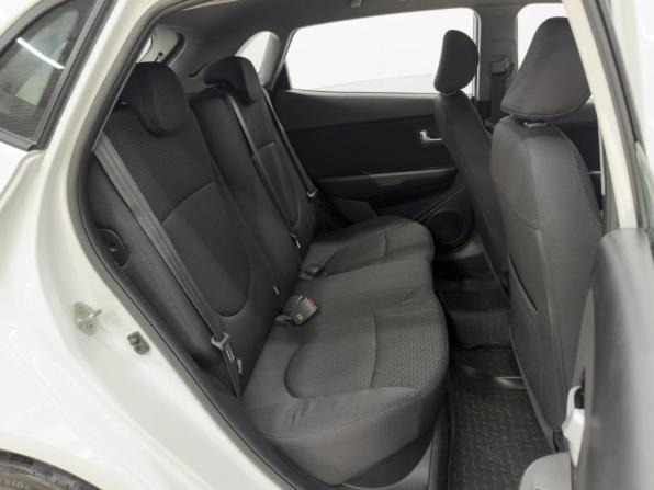 Kia Rio III Рестайлинг с пробегом 2016 года, цена 999 000 рублей, 168035 км, хэтчбек, Автокод Объявления