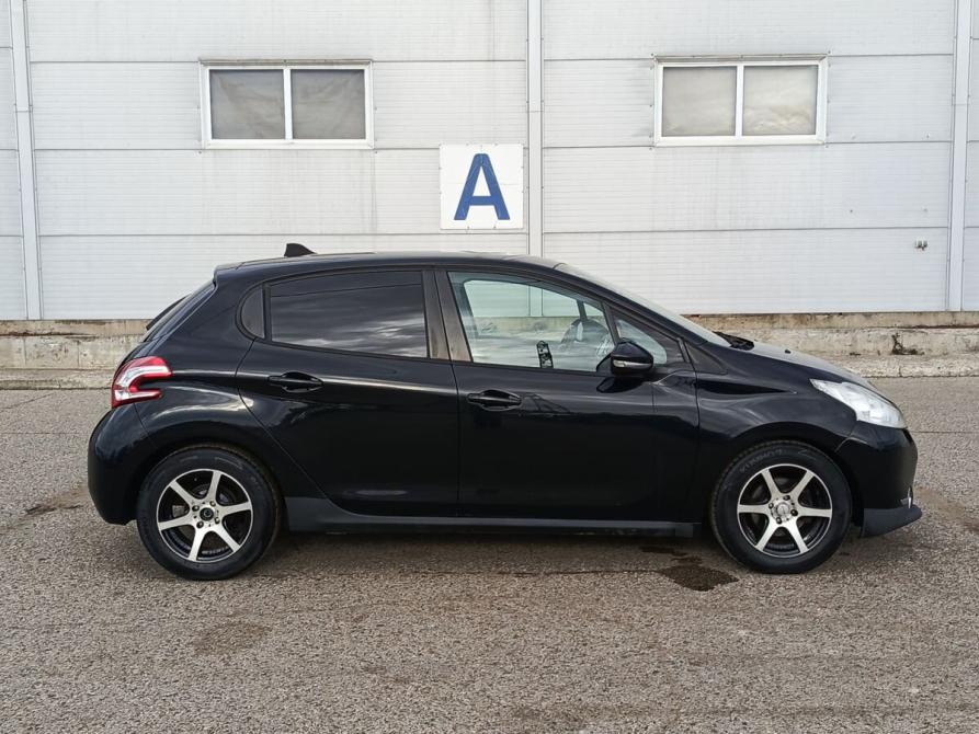 Peugeot 208 I Набережные Челны  - изображение 5