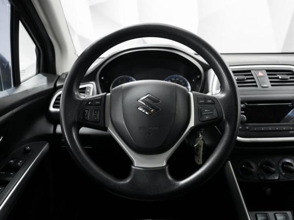 Suzuki SX4 II (S-Cross) с пробегом 2014 года, цена 1 035 000 рублей, 201250 км, хэтчбек, Автокод Объявления