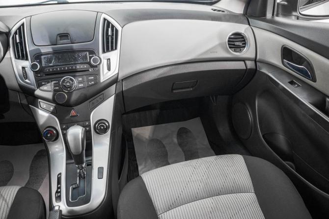 Chevrolet Cruze I Рестайлинг с пробегом 2014 года, цена 799 000 рублей, 188000 км, седан, Автокод Объявления