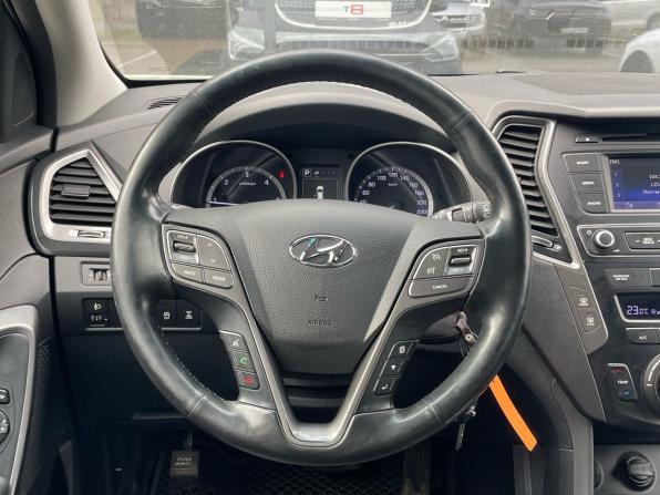 Hyundai Santa Fe III Рестайлинг с пробегом 2018 года, цена 2 150 000 рублей, 204000 км, внедорожник, Автокод Объявления