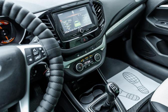 Lada (ВАЗ) Vesta I с пробегом 2018 года, цена 950 000 рублей, 116000 км, универсал, Автокод Объявления