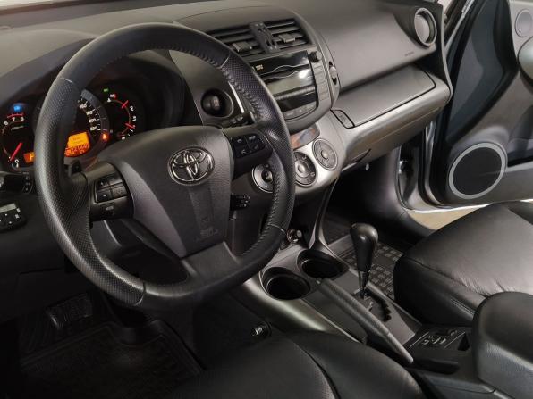 Toyota RAV4 III (XA30) Рестайлинг с пробегом 2011 года, цена 1 600 000 рублей, 220000 км, внедорожник, Автокод Объявления