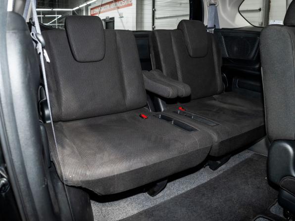 Honda Freed I Рестайлинг с пробегом 2012 года, цена 915 000 рублей, 184368 км, компактвэн, Автокод Объявления