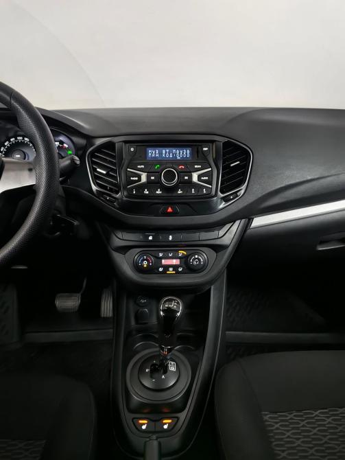 Lada (ВАЗ) Vesta I Москва  - изображение 12