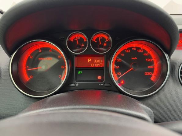 Peugeot 308 I Рестайлинг с пробегом 2013 года, цена 610 000 рублей, 181040 км, хэтчбек, Автокод Объявления