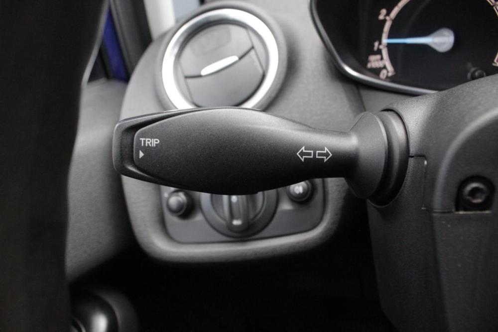 Ford Fiesta Mk6 Рестайлинг Брянск  - изображение 10
