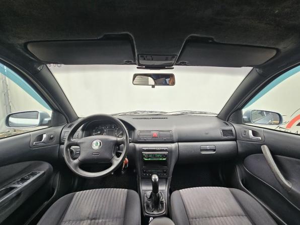 Skoda Octavia I (A4) Рестайлинг с пробегом 2002 года, цена 315 000 рублей, 327963 км, лифтбек, Автокод Объявления