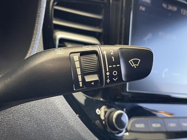 Hyundai Solaris II с пробегом 2020 года, цена 1 497 000 рублей, 80444 км, седан, Автокод Объявления