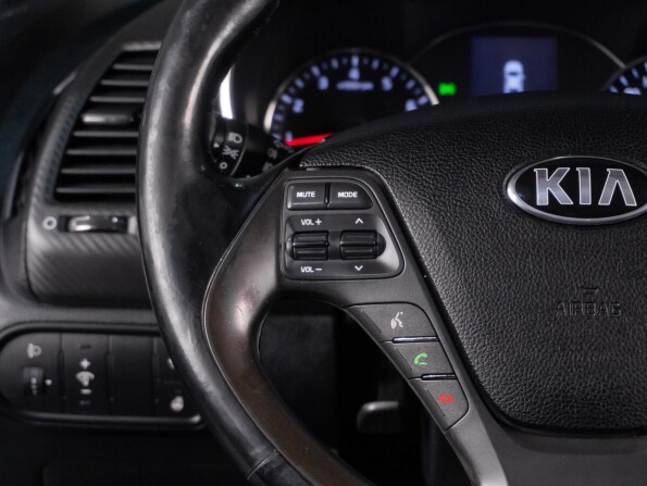 Kia Cerato III с пробегом 2014 года, цена 1 349 000 рублей, 185701 км, седан, Автокод Объявления
