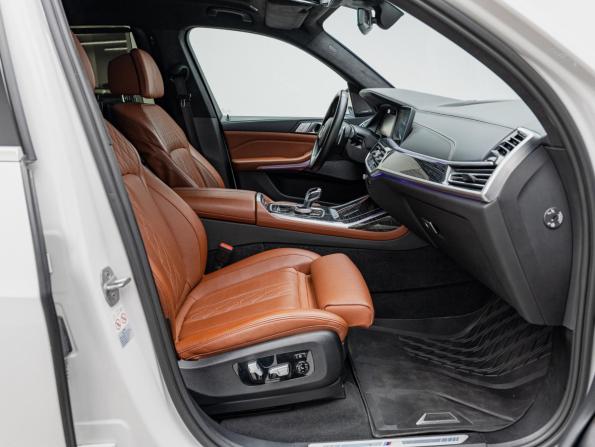 BMW X7 I (G07) с пробегом 2022 года, цена 9 900 000 рублей, 72464 км, внедорожник, Автокод Объявления