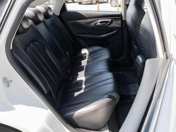 BAIC U5 Plus с пробегом 2023 года, цена 1 075 000 рублей, 134323 км, седан, Автокод Объявления