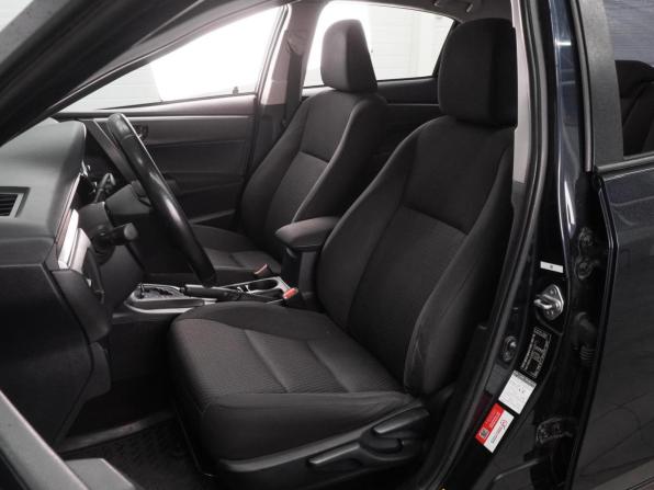 Toyota Corolla XI (E160 E170 E180) с пробегом 2015 года, цена 1 349 000 рублей, 145632 км, седан, Автокод Объявления