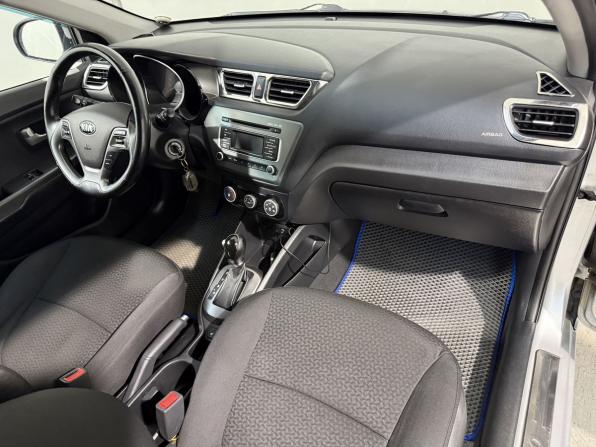 Kia Rio III Рестайлинг с пробегом 2017 года, цена 1 179 800 рублей, 105000 км, седан, Автокод Объявления