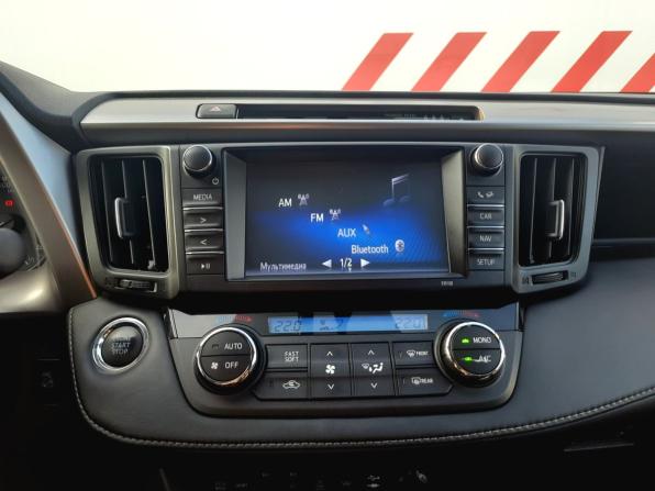 Toyota RAV4 IV (XA40) Рестайлинг с пробегом 2019 года, цена 2 990 000 рублей, 63956 км, внедорожник, Автокод Объявления