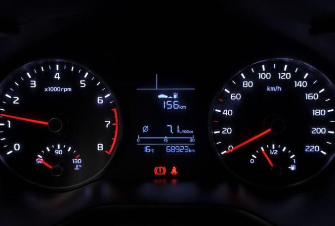 Kia Rio III Рестайлинг с пробегом 2017 года, цена 1 370 000 рублей, 68800 км, седан, Автокод Объявления