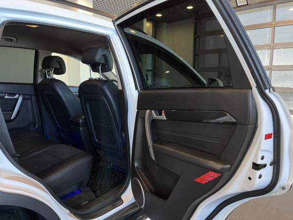 Chevrolet Captiva I Рестайлинг 2 с пробегом 2014 года, цена 1 360 000 рублей, 265705 км, внедорожник, Автокод Объявления