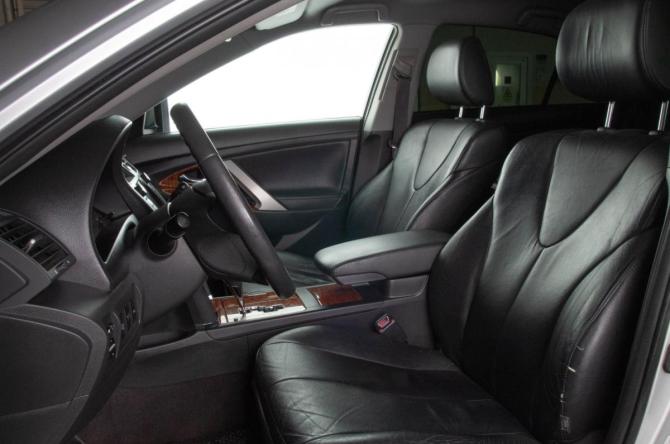 Toyota Camry VI (XV40) Рестайлинг с пробегом 2011 года, цена 1 649 000 рублей, 216000 км, седан, Автокод Объявления