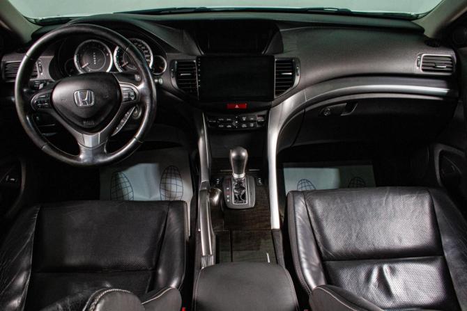 Honda Accord VIII Рестайлинг с пробегом 2011 года, цена 1 289 000 рублей, 250600 км, седан, Автокод Объявления