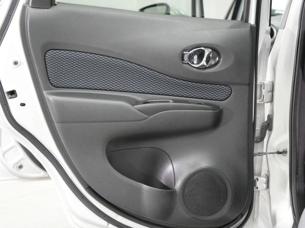 Nissan Note II с пробегом 2015 года, цена 860 000 рублей, 89350 км, хэтчбек, Автокод Объявления