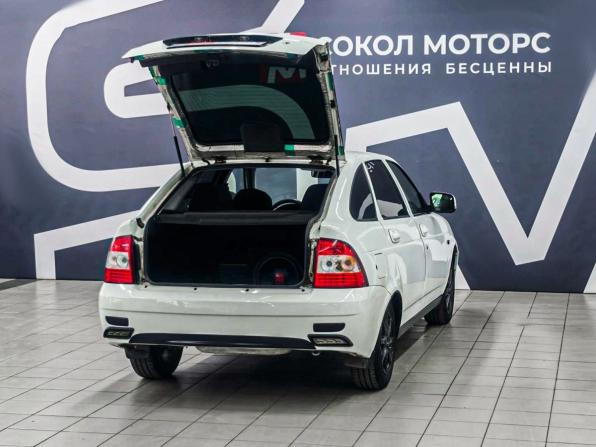 Lada (ВАЗ) Priora I с пробегом 2011 года, цена 459 900 рублей, 244000 км, хэтчбек, Автокод Объявления