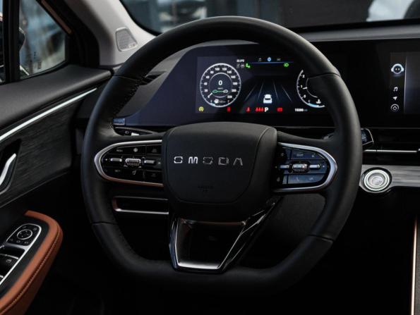 Omoda C5 I с пробегом 2024 года, цена 2 220 000 рублей, 15205 км, внедорожник, Автокод Объявления