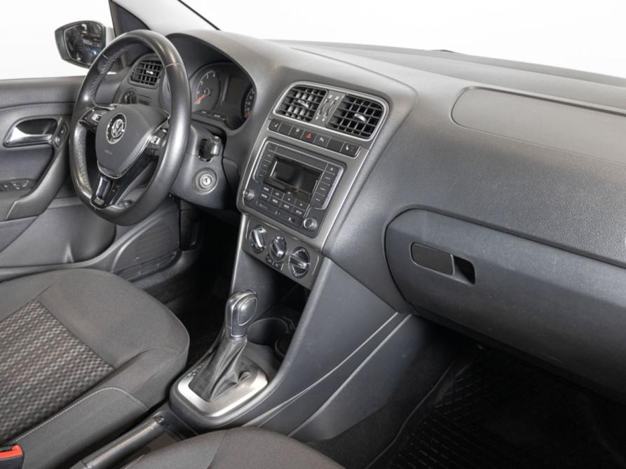 Volkswagen Polo V Рестайлинг Казань  - изображение 7