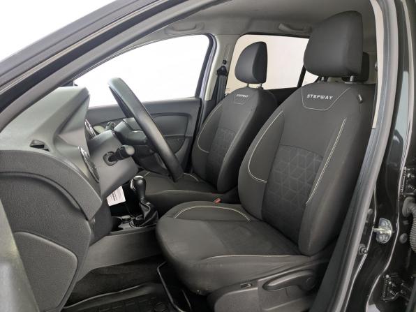 Renault Sandero II Рестайлинг с пробегом 2019 года, цена 1 100 000 рублей, 143318 км, хэтчбек, Автокод Объявления