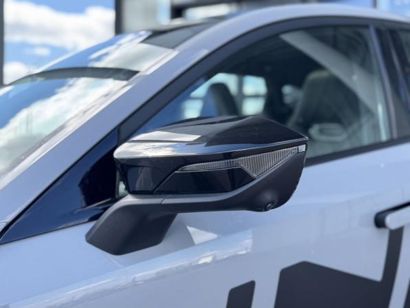Changan UNI-V I с пробегом 2024 года, цена 2 590 000 рублей, 14500 км, лифтбек, Автокод Объявления